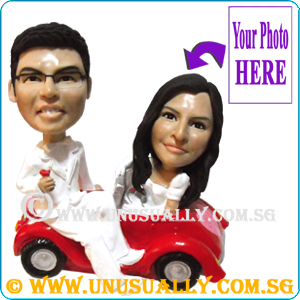 Custom 3D Lovely Wedding Couple On Car Figurines
